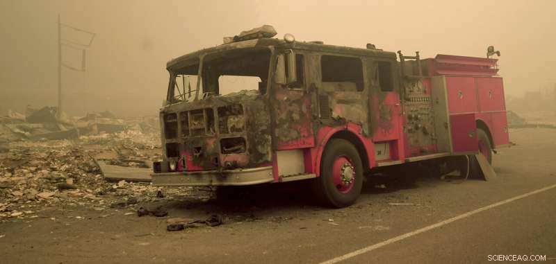 West Coast Suffers Smoke Crisis as Wildfire Fatalities Climb