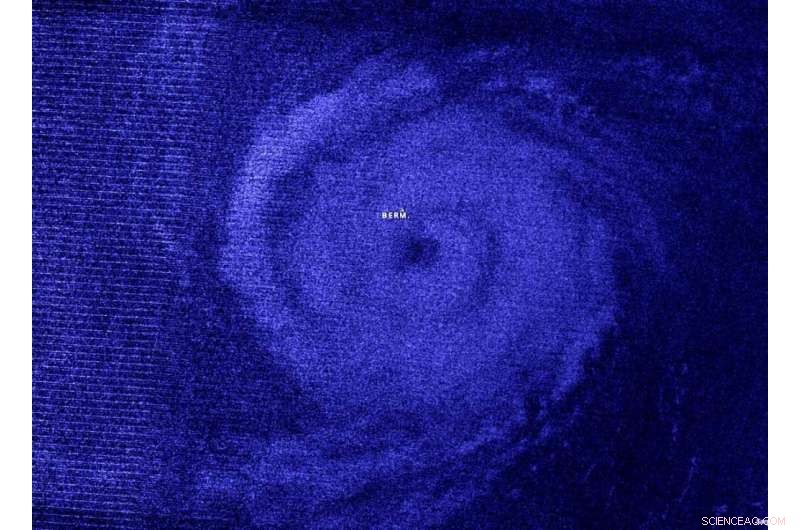NASA Satellite Captures Night‑time Image of Hurricane Paulette’s Large Eye Near Bermuda