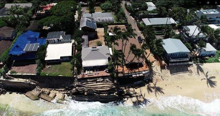 Half of Oahu s Beaches Threatened with Loss by Mid-Century