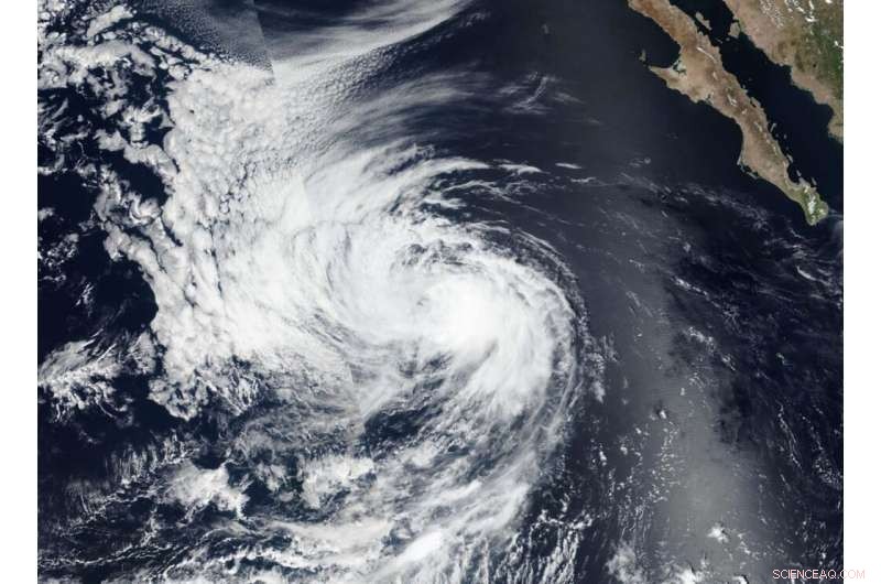 Satellite Detects Wind Shear Impacting Tropical Storm Lowell
