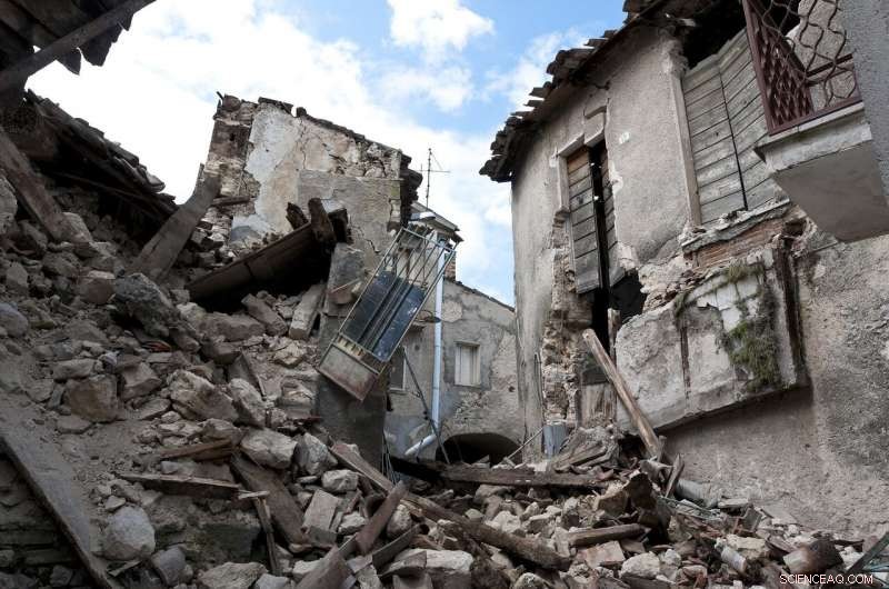 Expert Insights: The Inside Work of an Earthquake Prediction Scientist