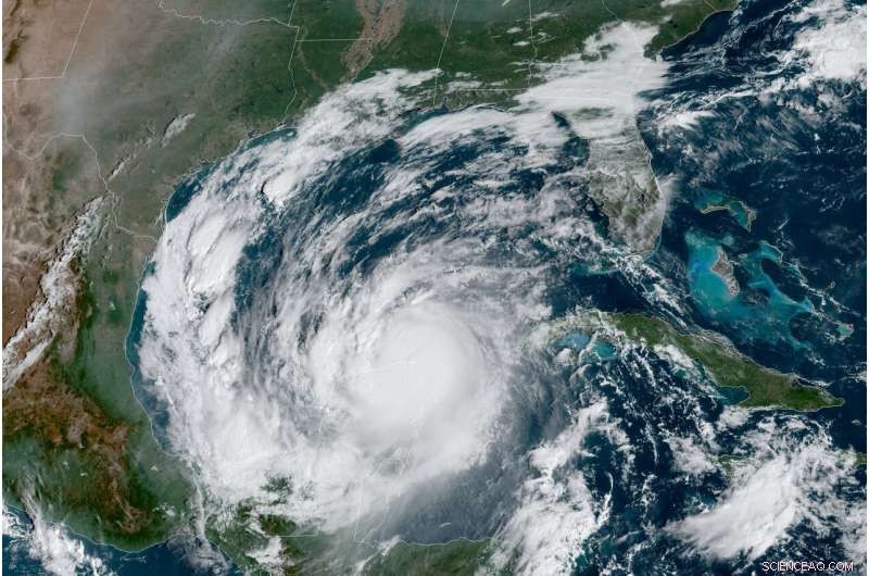 Louisiana Prepares for Hurricane Delta: Expert Analysis & Community Readiness
