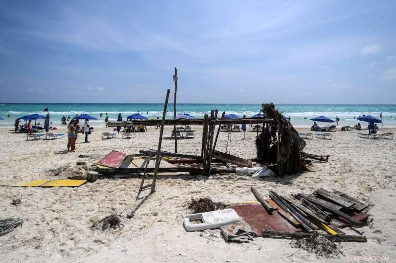 Louisiana Residents Assess Damage After Hurricane Delta