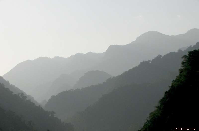 New Study Confirms Rain’s Power to Shape Mountains