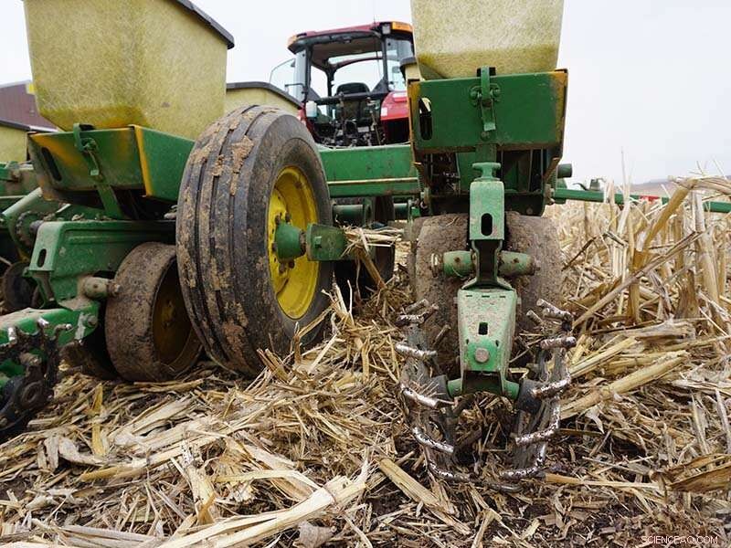 Optimizing Soil Health: Region‑Specific Farming Practices