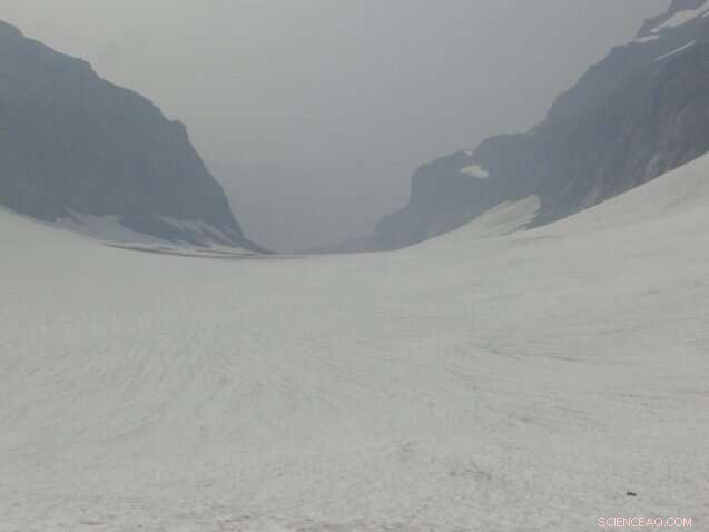 How Western Forest Fires May Threaten Glaciers: A Glaciologist’s Q&A