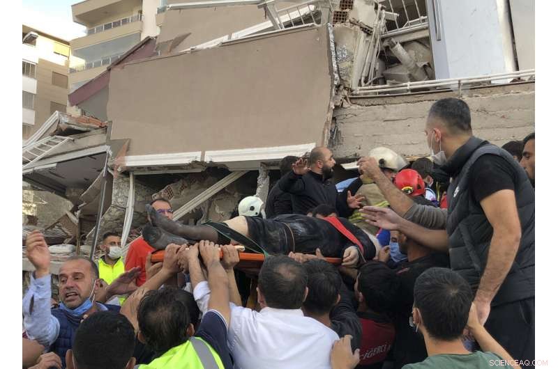 Deadly 7.2‑Magnitude Earthquake Hits Turkish Coast and Greek Island, 19 Fatalities