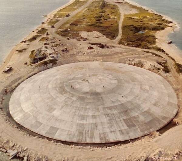 315 Nuclear Tests and Continuing Human Suffering: A Critical Look at Australia s Pacific Legacy