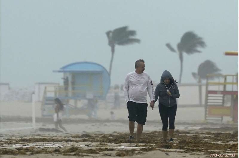 South Florida Endures Heavy Flooding as Eta Brings Destructive Storm