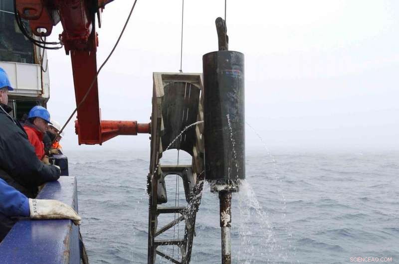 Ancient Sea-Floor Dust Reveals Key Climate History