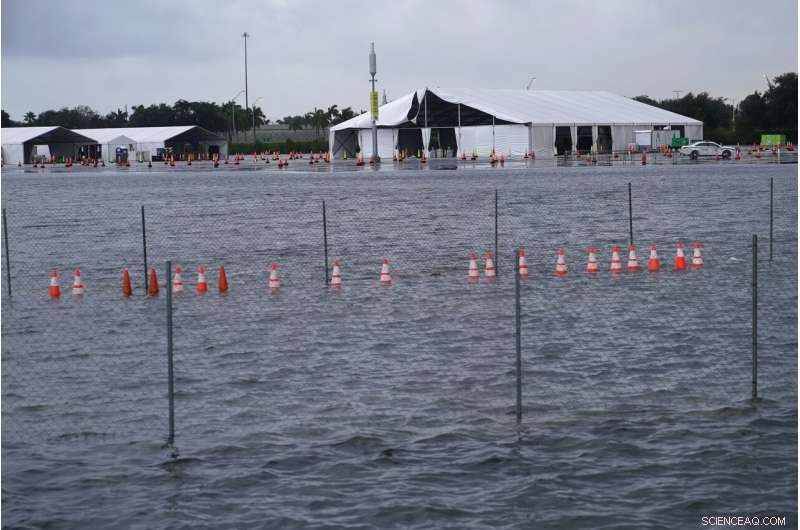Tropical Storm Eta Causes Flooding in Already Saturated Florida Cities