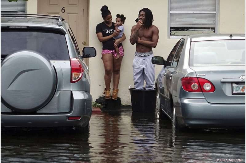 Tropical Storm Eta Causes Flooding in Already Saturated Florida Cities