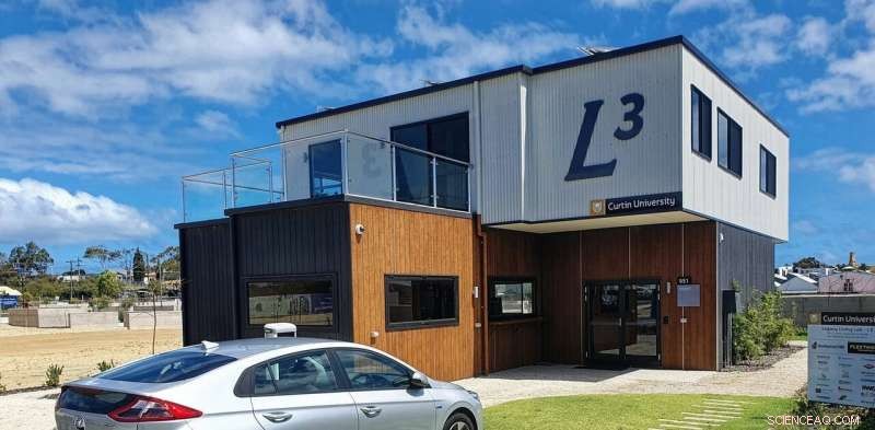 Buildings Generate a Third of Waste—Designing for Reuse Cuts Emissions by 88%