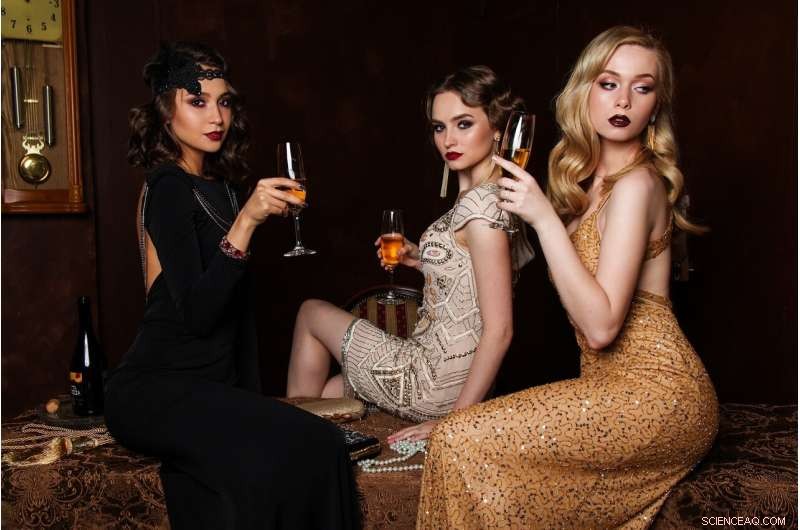 The Fashion Industry s Plastic Hanger Crisis: A Hidden Environmental Time Bomb Exposed