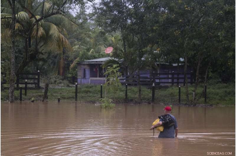 Hurricane Iota Intensifies to Category 5 Near Central America – Warning for Coastal Regions