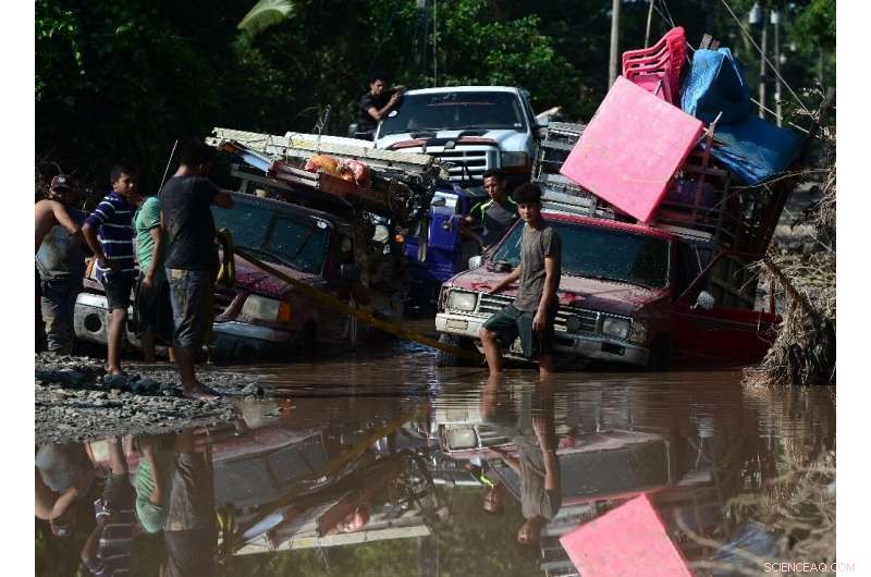 Catastrophic Category 5 Hurricane Iota Heads Toward Central America
