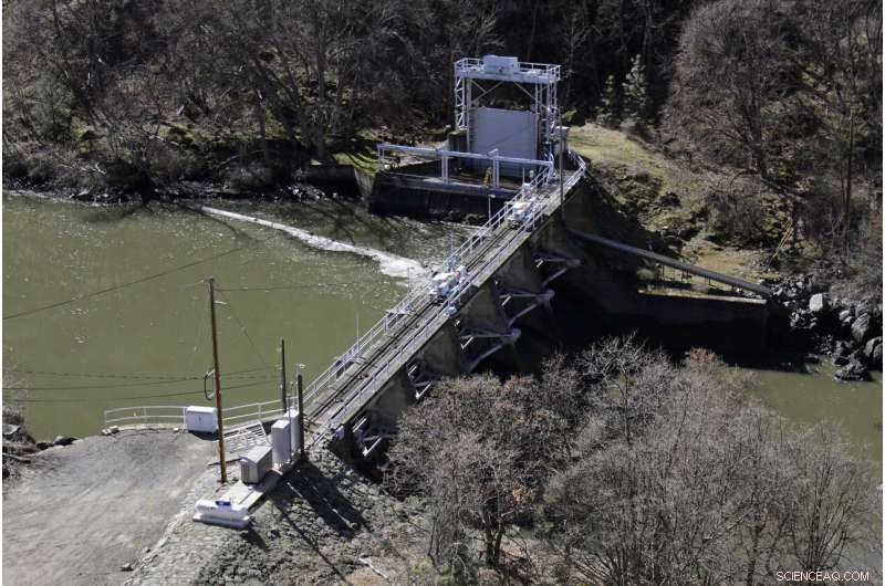 Historic Deal Restores Plans to Demolish the Nation’s Largest Dam