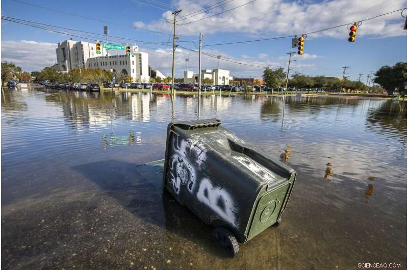 Charleston Considers $1.75B Sea Wall to Combat Rising Seas and Intensifying Storms