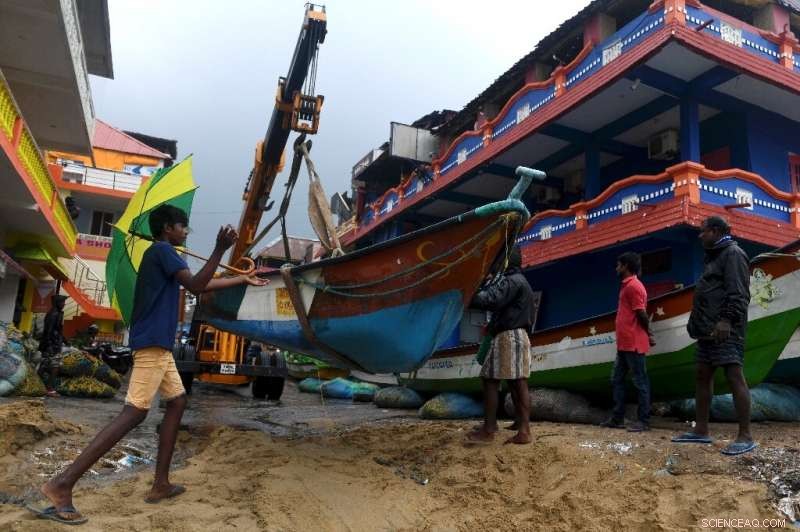 Thousands Evacuated Ahead of Cyclone Nivar Threatening Southern India
