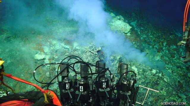 Deep-Sea Volcanoes: Unlocking Subsurface Secrets with Cutting-Edge Science