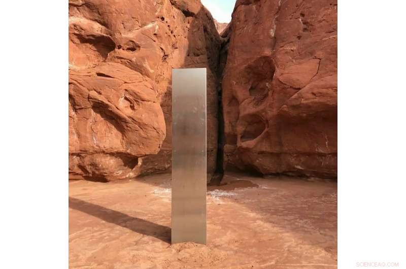 How Utah Removed the Enigmatic Desert Monolith: A Clear Explanation