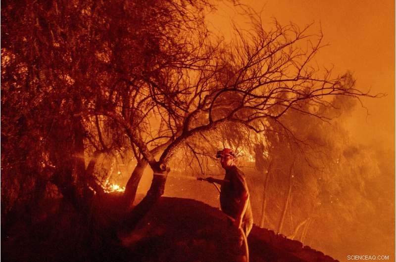 Strong Winds Fuel Wildfire Spread in California Canyons; Residents Evacuate