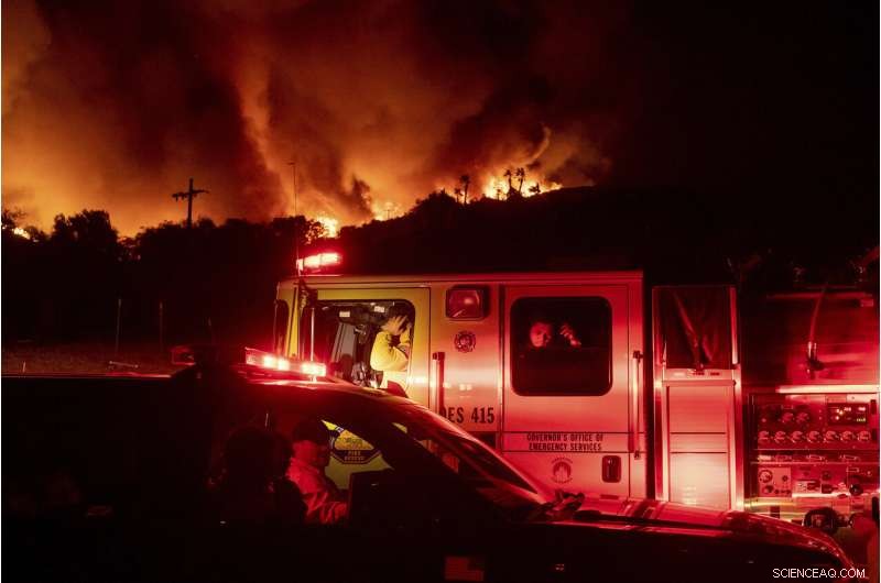 Strong Winds Fuel Wildfire Spread in California Canyons; Residents Evacuate