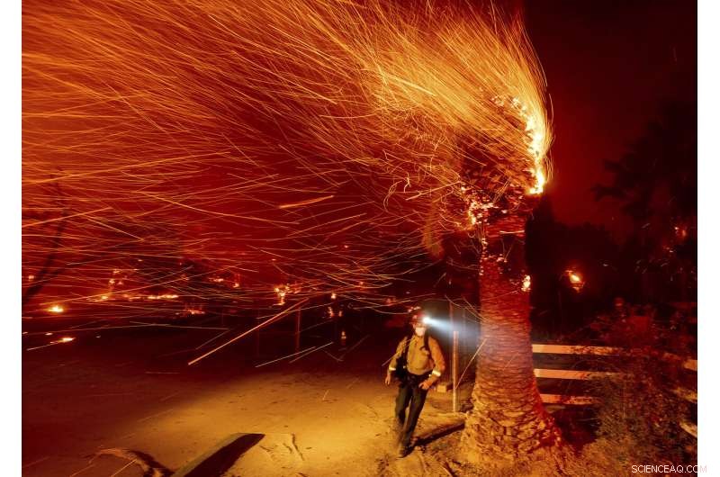 Strong Winds Fuel Wildfire Spread in California Canyons; Residents Evacuate