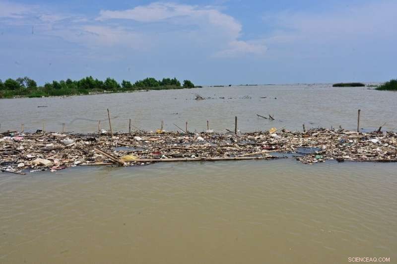 Indonesia Uses Satellite-Tracking to Combat Marine Plastic Waste