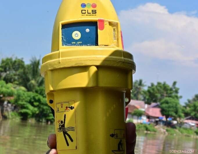 Indonesia Uses Satellite-Tracking to Combat Marine Plastic Waste