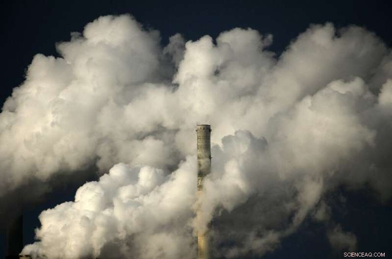 Rapid Emission Cuts Could Slow Global Warming Within Two Decades
