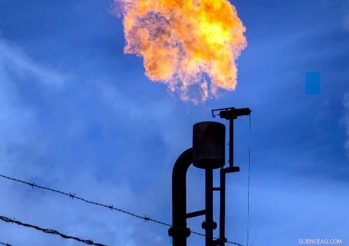 Ecuadorian Amazon Community Sues Chinese Oil Firm Over Gas Flaring