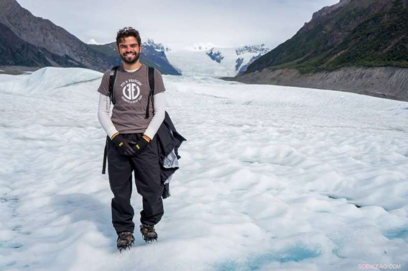 Knickpoints in Greenland Could Slow the Spread of Glacial Thinning