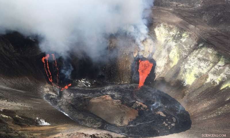 Kilauea Reignites: New Lava Lake Forms After Two-Year Eruption Pause