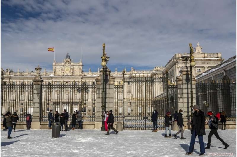Spain Ramps Up Snow Clearing After Storm Filomena
