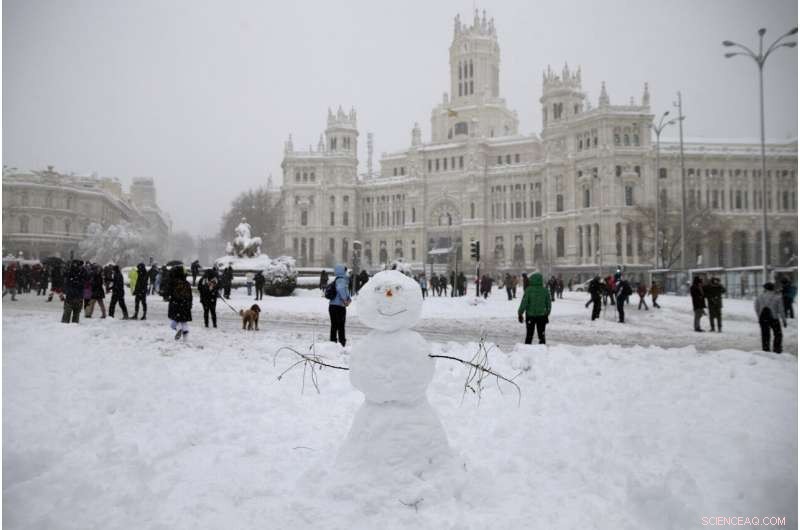 Record Snowstorm Claims Four Lives, Halts Major Spanish Regions