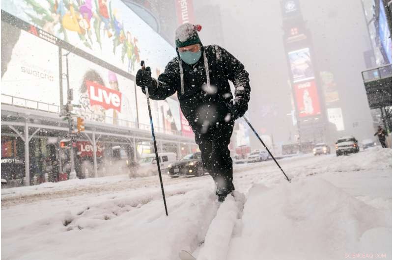 Two‑Day Storm Devastates Northeast with Heavy Snow