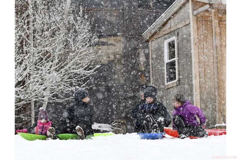 Second Major Snowstorm Hits Northeast, Blanket Heavy Snow in Just One Week