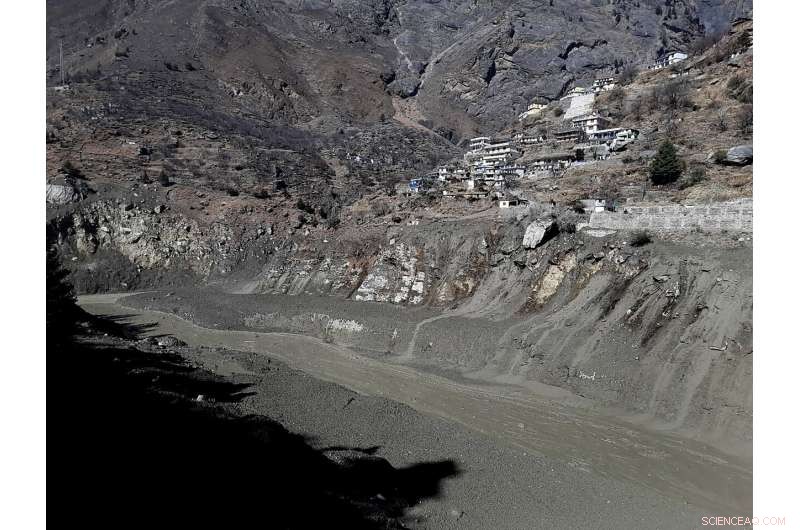 140 Missing After Glacier Collapse in India s Himalayas
