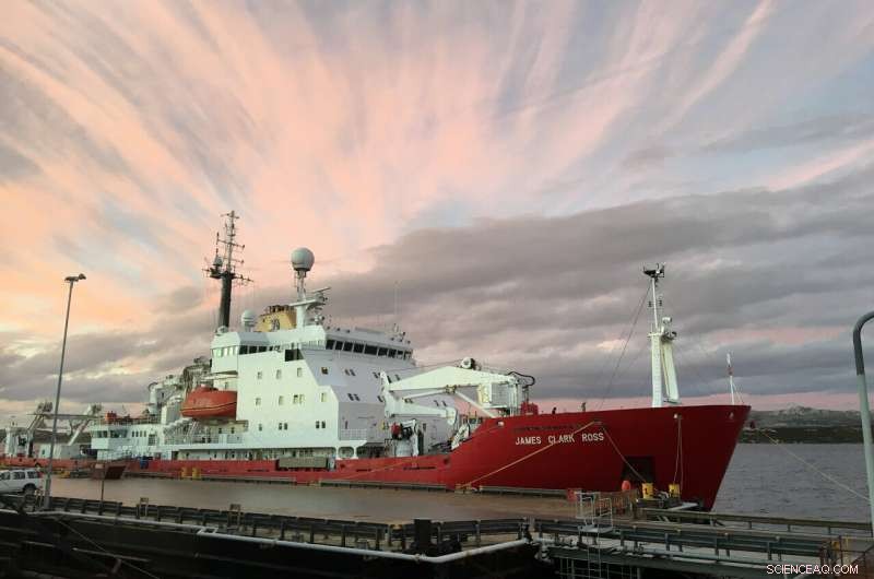 New Insight into the Southern Ocean’s Carbon Cycle