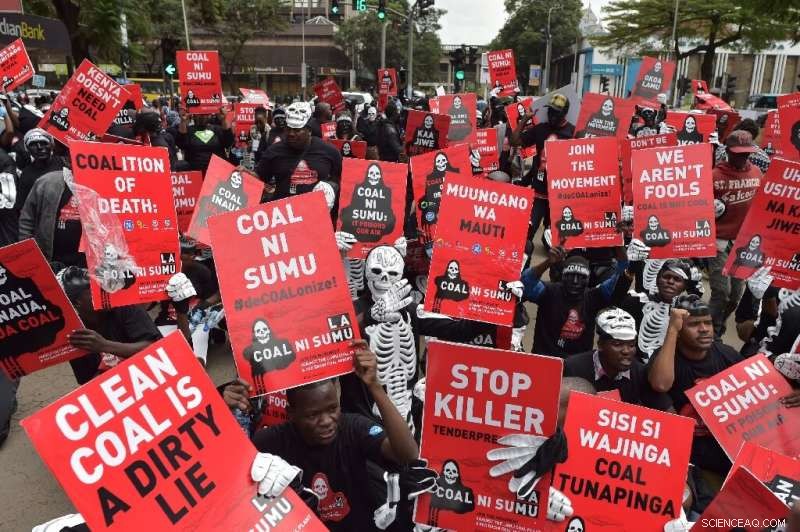 Study Reveals Fossil Fuel Pollution Responsible for One in Five Global Deaths