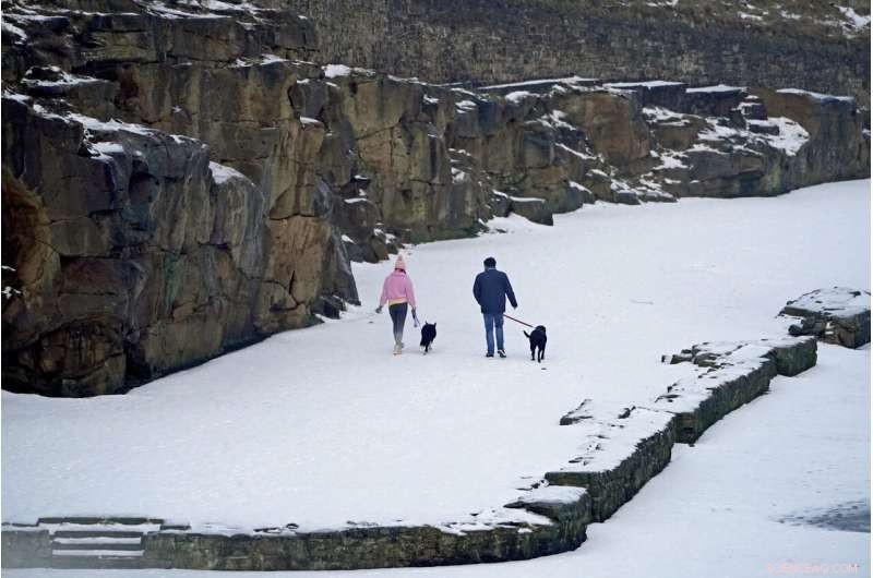 Arctic Blast Endangers Europe s Homeless and Travelers: What You Need to Know