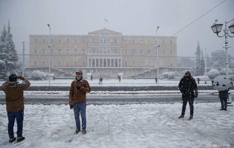 Rare Snow Covers Athens  Acropolis, Temporarily Halting Vaccinations