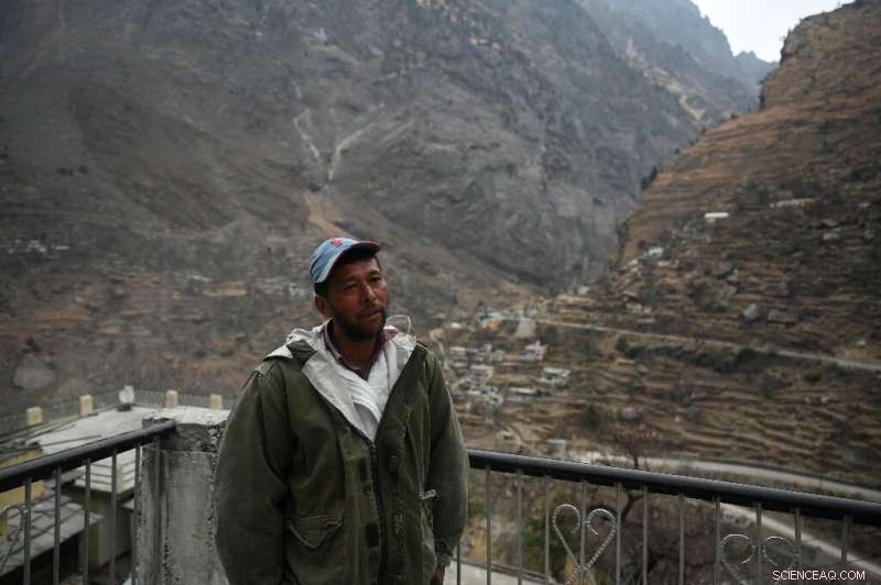 India s Glacier Collapse Sparks Deadly Flood, Exposing Himalayan Risks