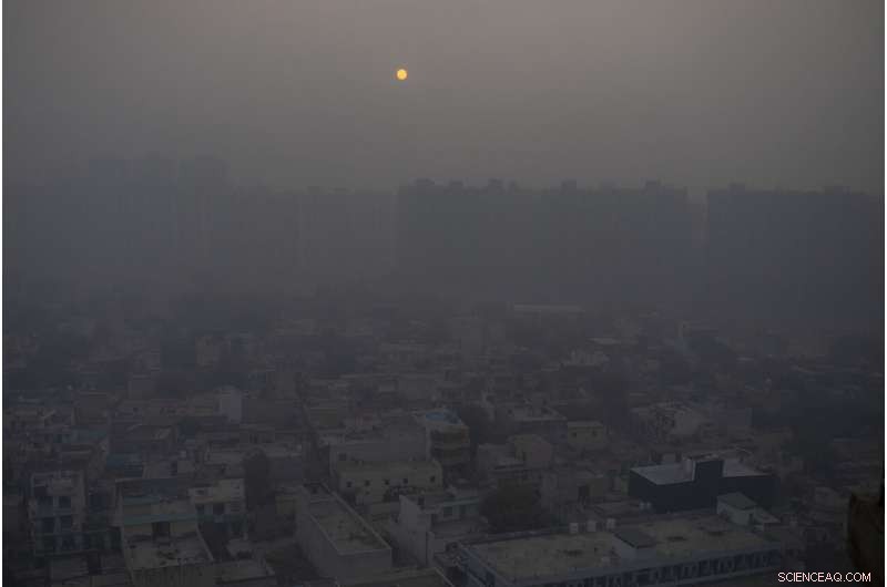 UN Report: Countries’ Carbon‑Cutting Pledges Fall Far Short of Climate Goals