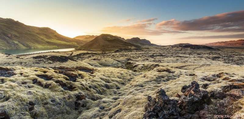 Southwest Iceland Trembles: Over 17,000 Quakes Raise Eruption Concerns