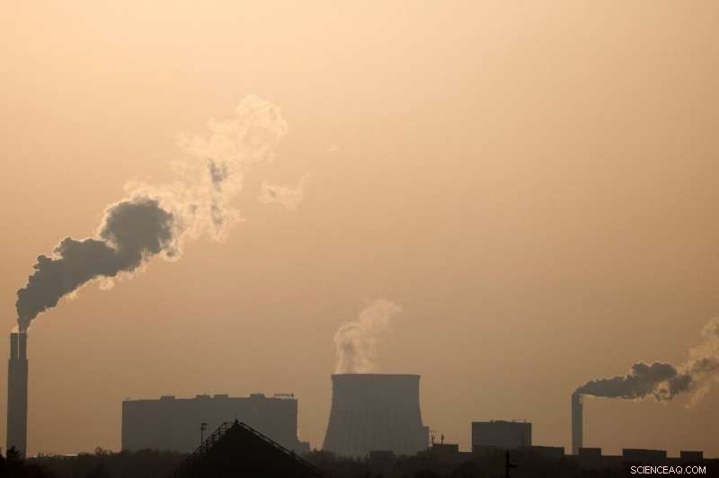 Germany Achieves 2020 Climate Goal, Pandemic Accelerates Emission Cuts