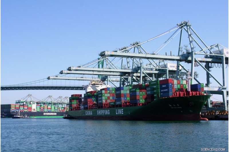 California Tightens Diesel Emission Rules, Cutting Pollution and Safeguarding Vulnerable Communities