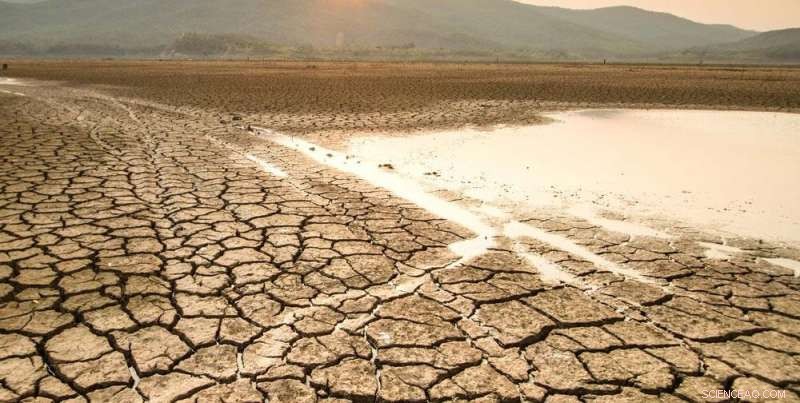 New Tufts Study Reveals Global Impact of Local Water Scarcity