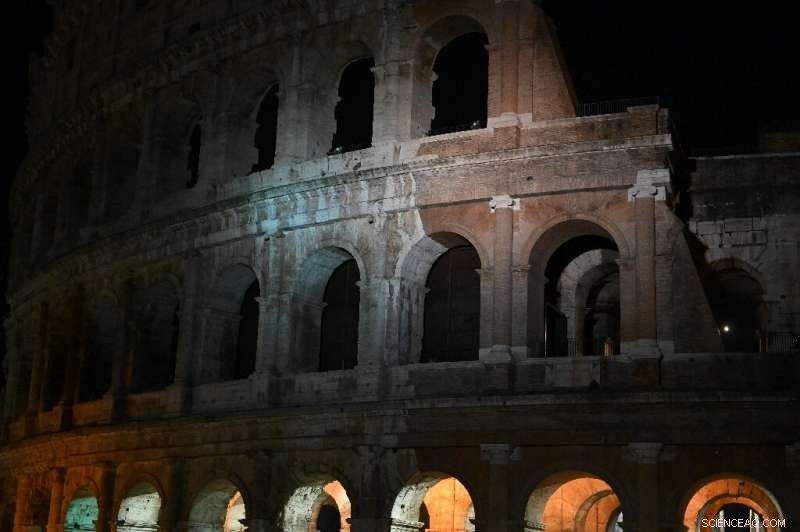 Global Cities Dim Lights for Earth Hour, Spotlighting Nature s Decline